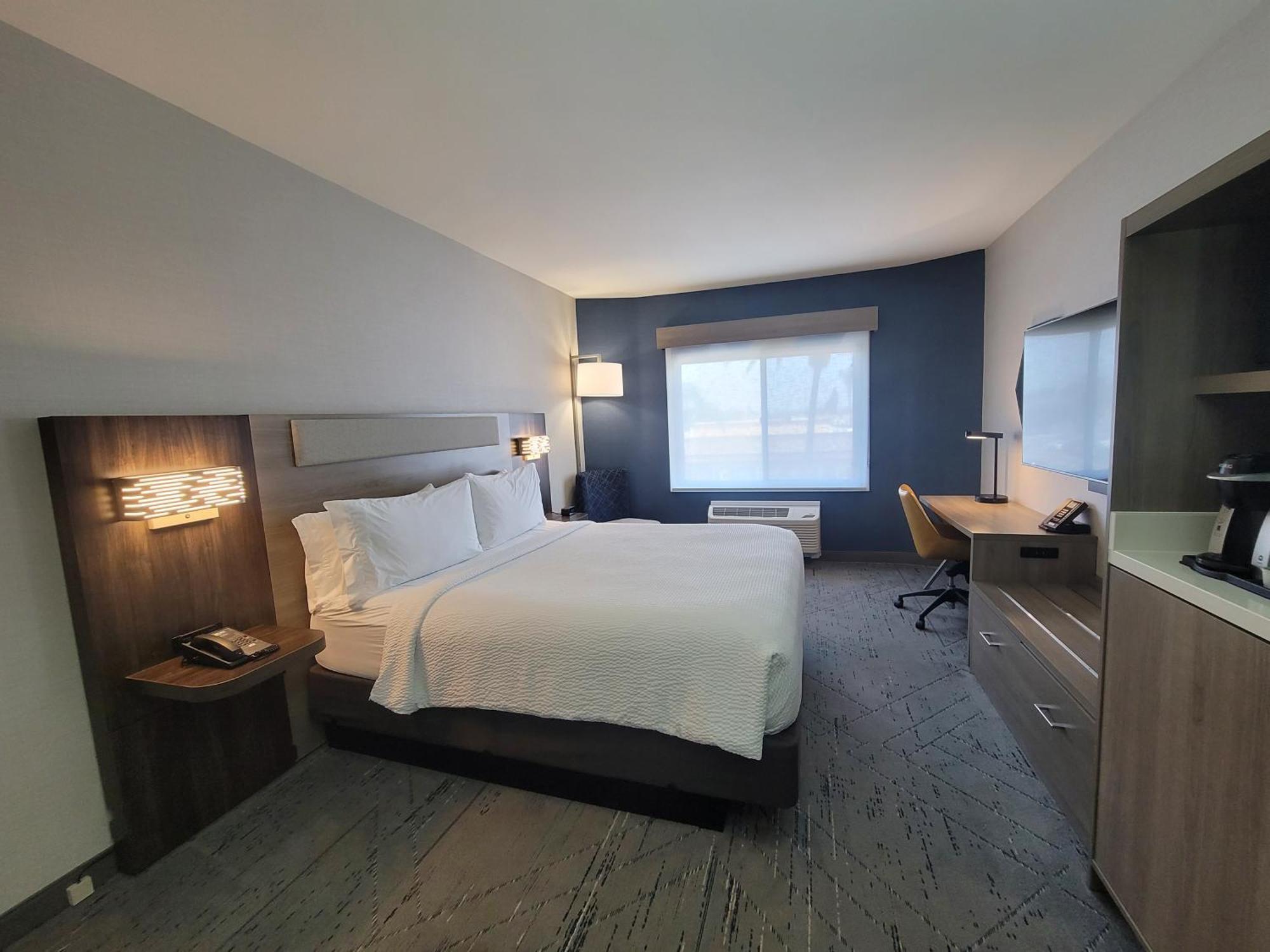 Holiday Inn Express San Diego South - Chula Vista By Ihg Extérieur photo