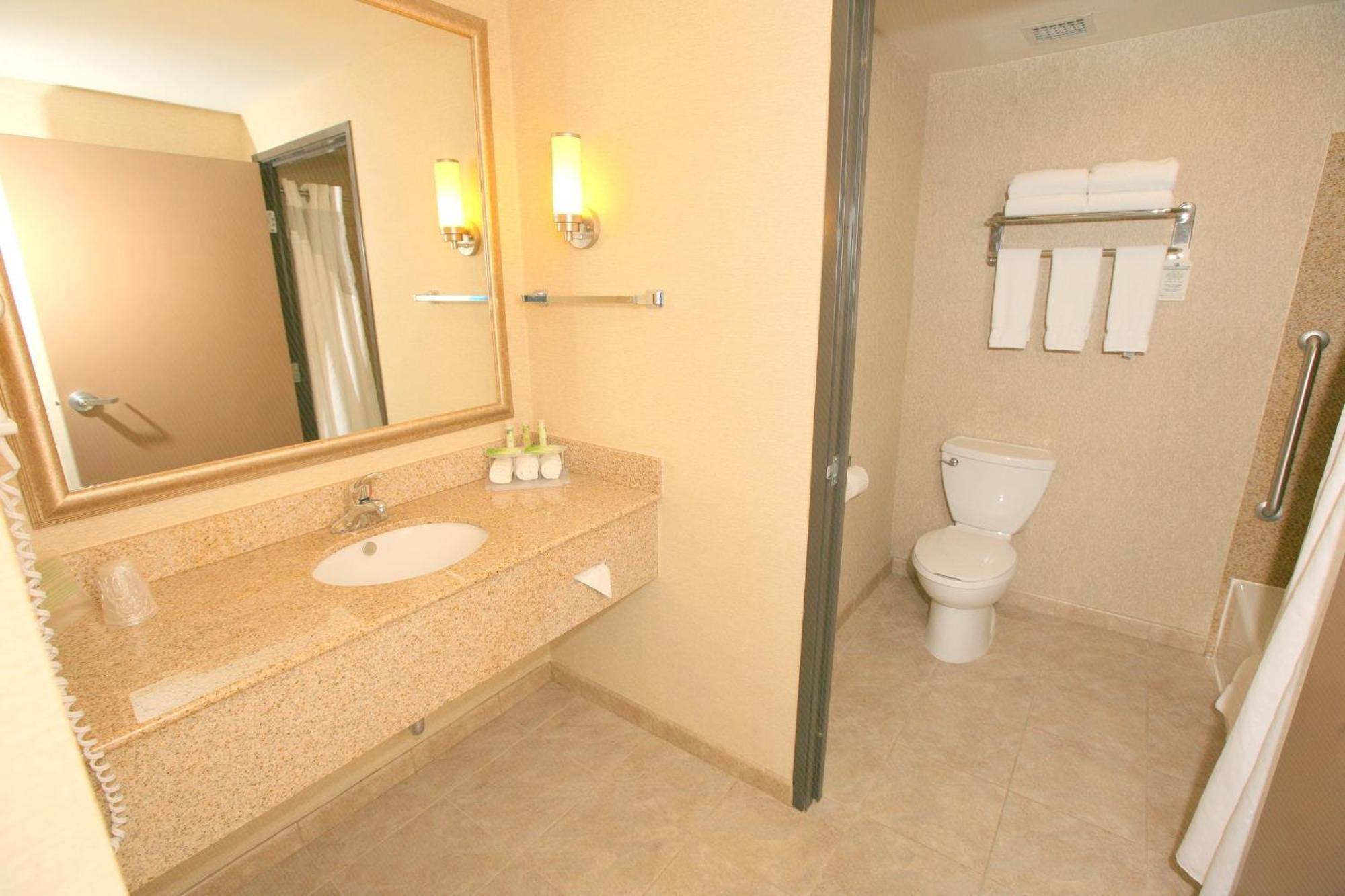 Holiday Inn Express San Diego South - Chula Vista By Ihg Extérieur photo