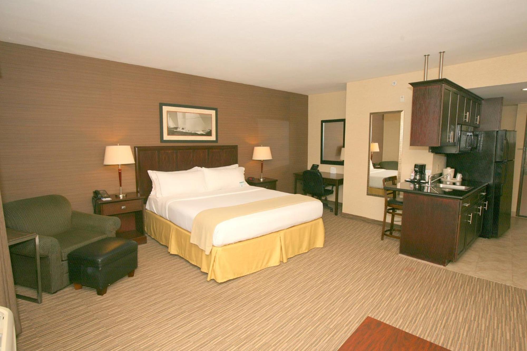 Holiday Inn Express San Diego South - Chula Vista By Ihg Extérieur photo